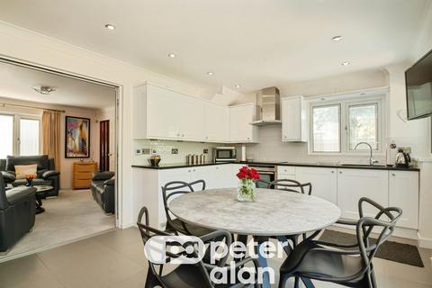 3 bedroom semi-detached house for sale, Shetland Close, St. Julians, Newport