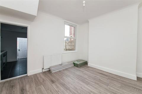 2 bedroom terraced house for sale, East Wonford Hill, Exeter, Devon, EX1