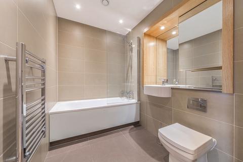 1 bedroom flat to rent, Caxton Street North, London E16