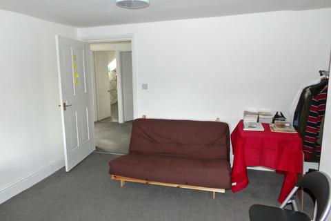 2 bedroom flat to rent, Appleton Gate, Newark, NG24