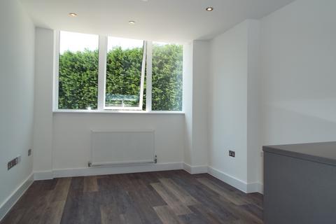 1 bedroom apartment to rent, Park Road, Altrincham, WA14