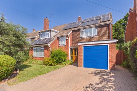 4 bedroom detached house for sale, Thames Crescent, Maidenhead, Berkshire, SL6