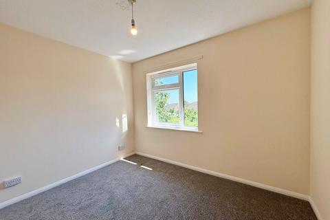 1 bedroom flat to rent, Kingsmead, Northampton, NN2