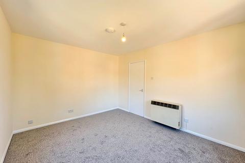 1 bedroom flat to rent, Kingsmead, Northampton, NN2