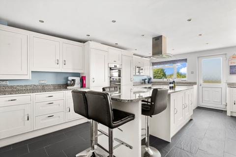 4 bedroom detached house for sale, 42 Silverdale Avenue, Worcester.  WR5 1PX
