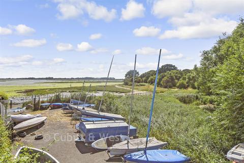4 bedroom end of terrace house for sale, Maisemore Gardens, Emsworth PO10