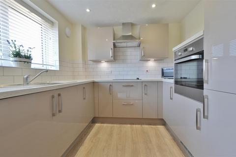 2 bedroom retirement property for sale, Reedham Road, Burnham