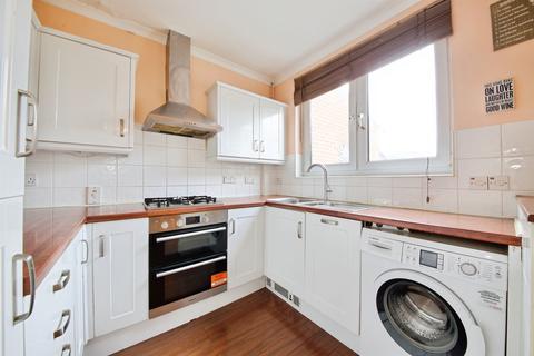 3 bedroom terraced house for sale, Woodbridge Road, Barking