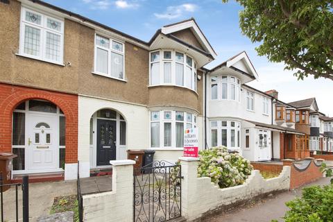 3 bedroom terraced house for sale, Woodbridge Road, Barking