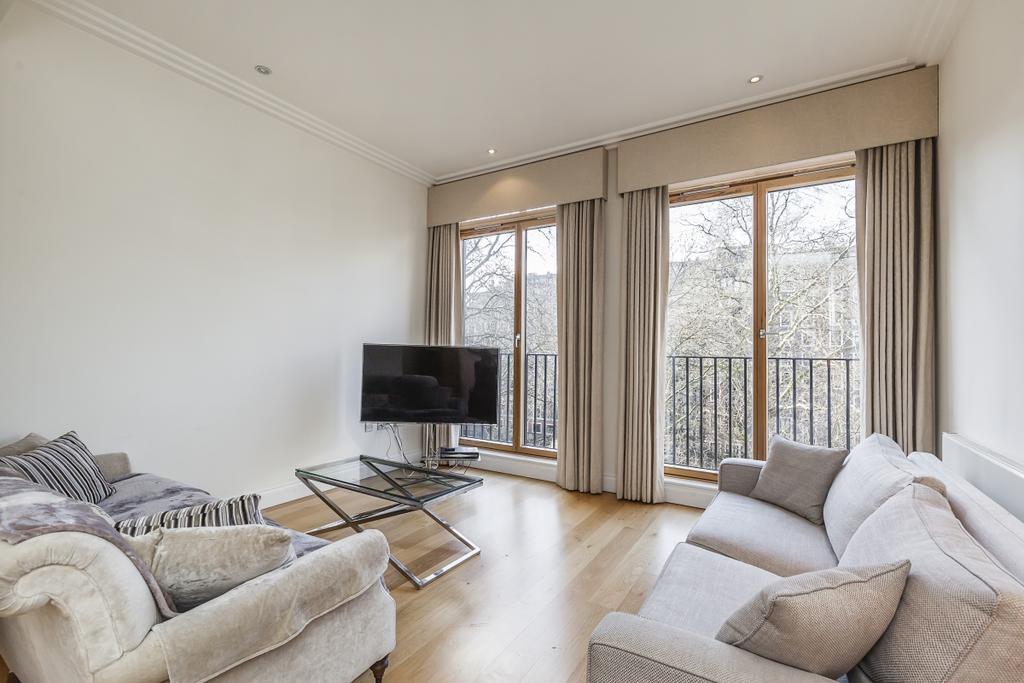 Apartment in London, City of Westminster - View 2