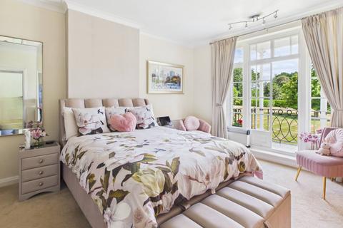 undefined, Park Lawn, Farnham Royal, Buckinghamshire, SL2