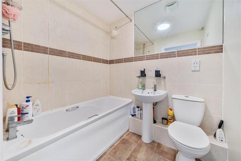 2 bedroom flat for sale, St Silas Court, Stockwood, Bristol