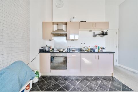 2 bedroom flat for sale, St Silas Court, Stockwood, Bristol