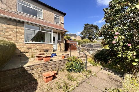 Friendly Avenue, Sowerby Bridge HX6