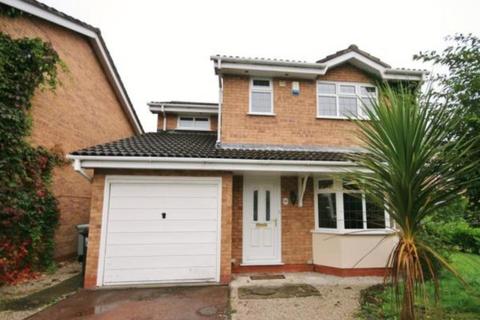 3 bed detached house for rent in Ullswater Avenue, Crewe CW2