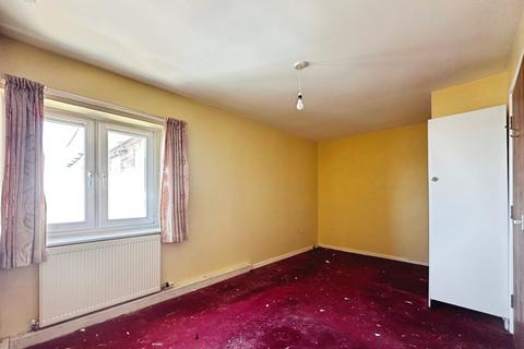 2 bedroom flat for sale, Sefton Road, Morecambe, LA3