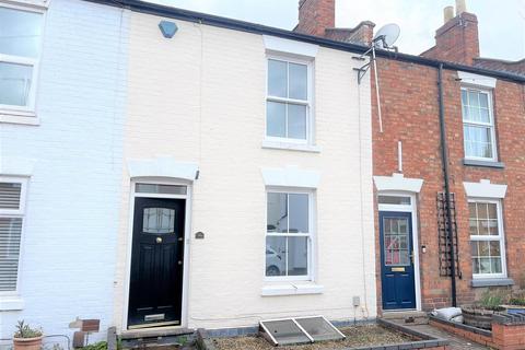 2 bed terraced house for rent in Guy Street, Warwick