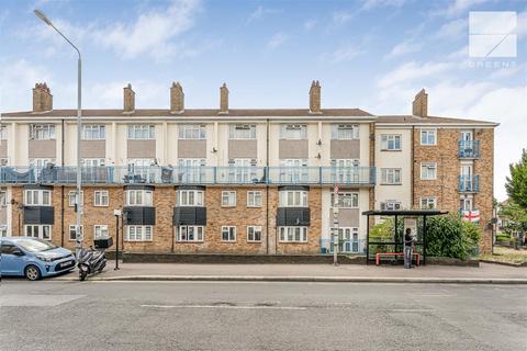 St. Andrew's Road, London