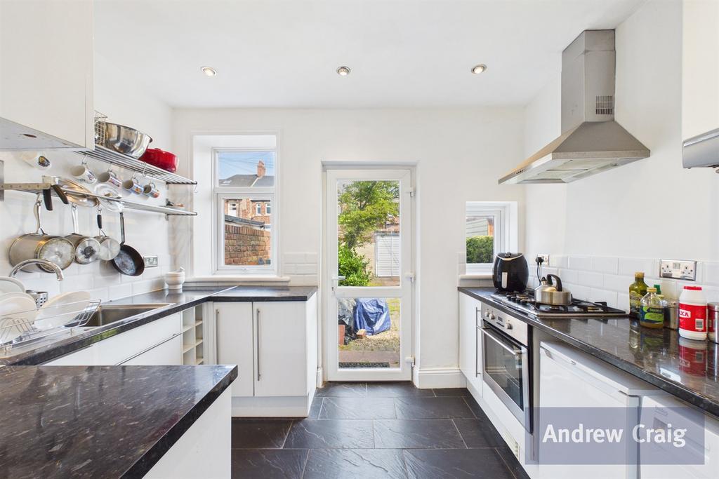 House in Newcastle Upon Tyne, Cowgate, Fenham - View 4