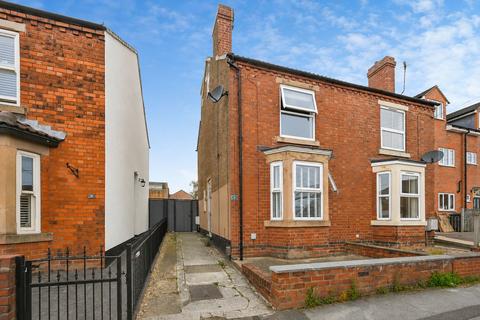 2 bedroom semi-detached house for sale, Meadow Road, Ripley DE5