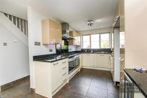 4 bedroom detached house for sale, Buchanan Gardens, Wickford