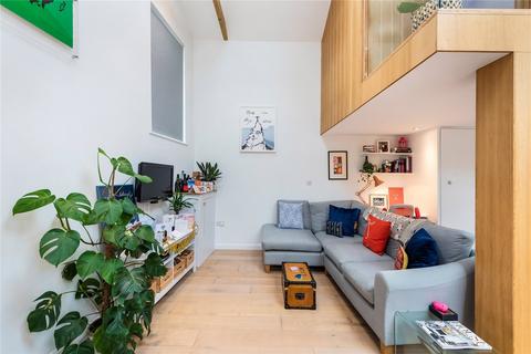 undefined, Bloemfontein Way, Shepherds Bush, London, W12