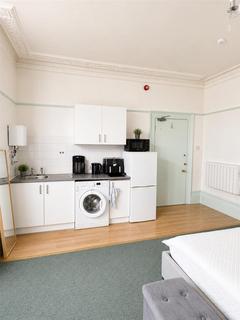 Flat to rent, Powis Grove, Brighton