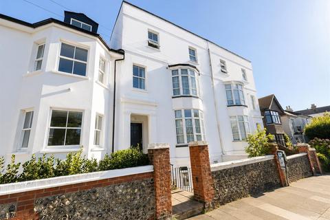 Flat to rent, Powis Grove, Brighton