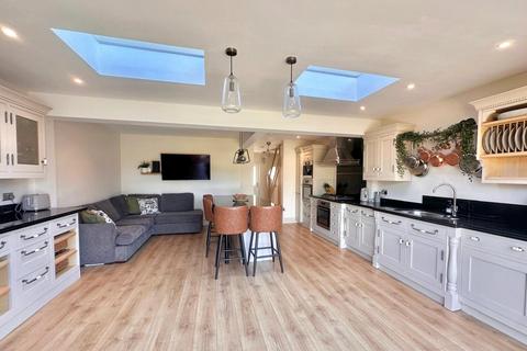 3 bedroom semi-detached house for sale, Bridgwater Road, Lympsham, Weston-super-Mare, Somerset, BS24