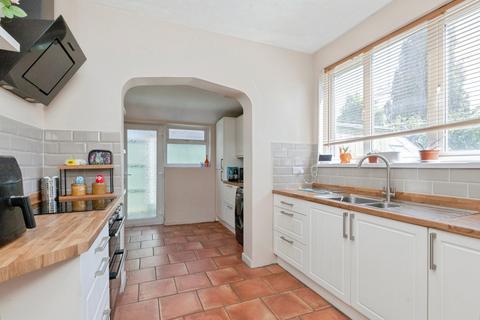 3 bedroom detached house for sale, Thurnview Road, Leicester, LE5