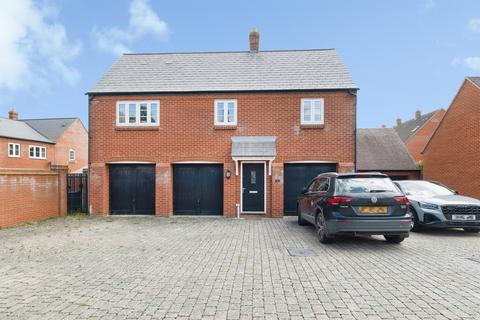 2 bedroom coach house for sale, Poppyfields Way, Brackley