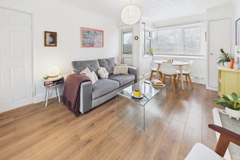 2 bedroom apartment to rent, Northridge Way, Boxmoor, HP1