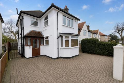 Studio to rent, Winlaton Road, Bromley
