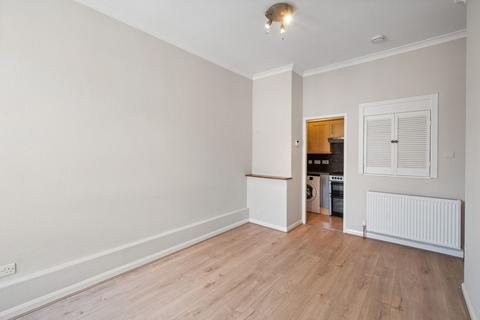 undefined, Tay Street, Edinburgh, EH11