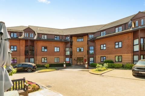 1 bedroom retirement property for sale, Roseacre Gardens, Welwyn Garden City