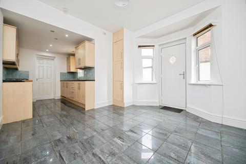 2 bedroom semi-detached house for sale, Perryhill Lane, Oldbury, West Midlands, B68