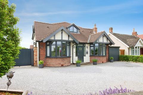 5 bedroom detached bungalow for sale, Stockton Lane, York