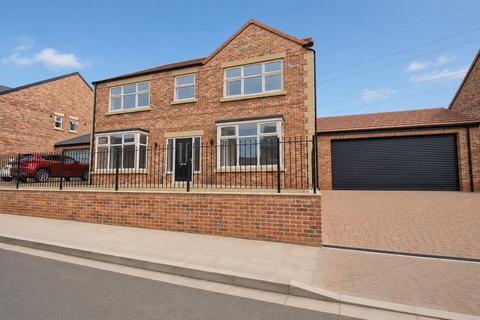 5 bedroom detached house for sale, Hunters Way, Eaglescliffe