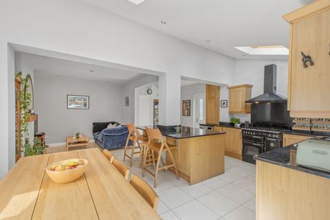 4 bedroom semi-detached house for sale, Stainburn View, Leeds LS17