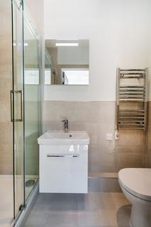 Studio for sale, Crown Hill, Church Street, Croydon, CR0