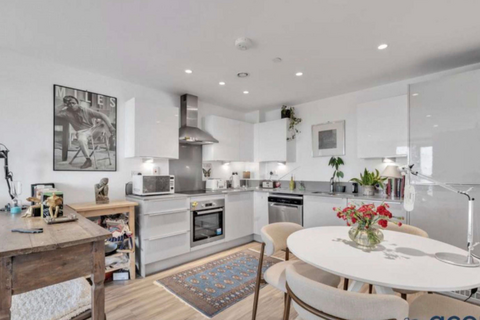 1 bedroom apartment for sale, Burnt Oak Broadway, London HA8