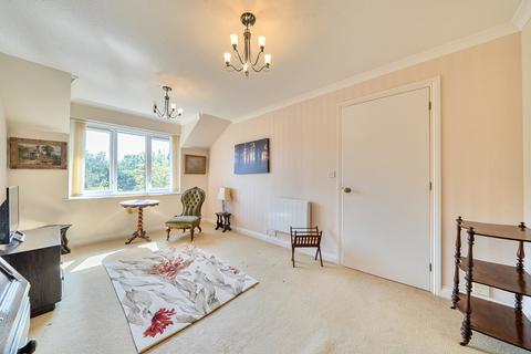 undefined, Windsor Close, Northwood