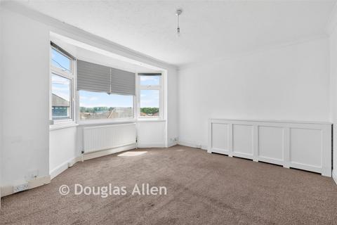 3 bedroom maisonette for sale, Crystal Avenue, Hornchurch, Essex