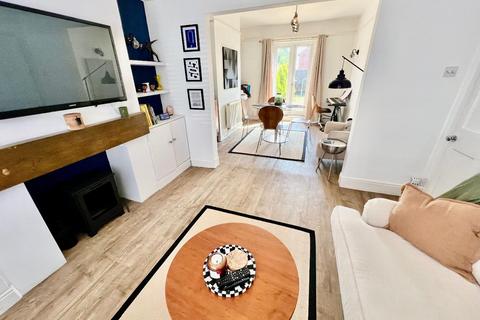 3 bedroom terraced house for sale, Stanley Street, Rothwell, Kettering