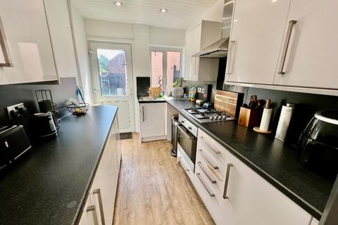 3 bedroom terraced house for sale, Stanley Street, Rothwell, Kettering