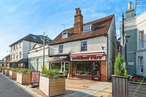 undefined, High Street, Leatherhead, Surrey, KT22