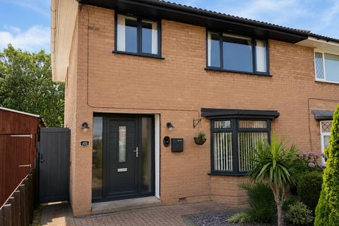 3 bedroom house to rent, Colston Avenue, Newport,