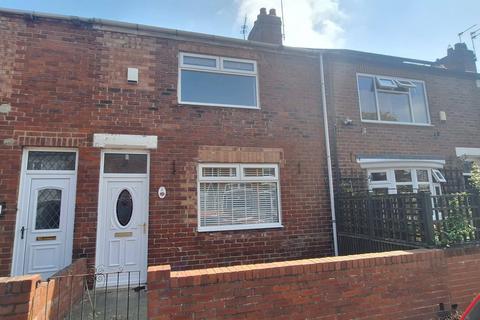 2 bedroom house to rent, Lancaster Terrace, CLS