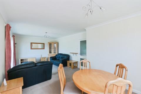 2 bedroom flat for sale, Heighton Close, Bexhill-On-Sea