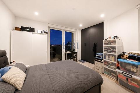 2 bedroom apartment for sale, Silverleaf House, 1 Heartwood Boulevard, Acton, W3